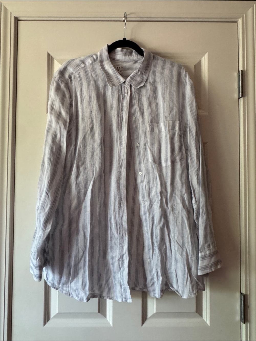 GAP Linen Light Blue White Striped Button-Down Shirt